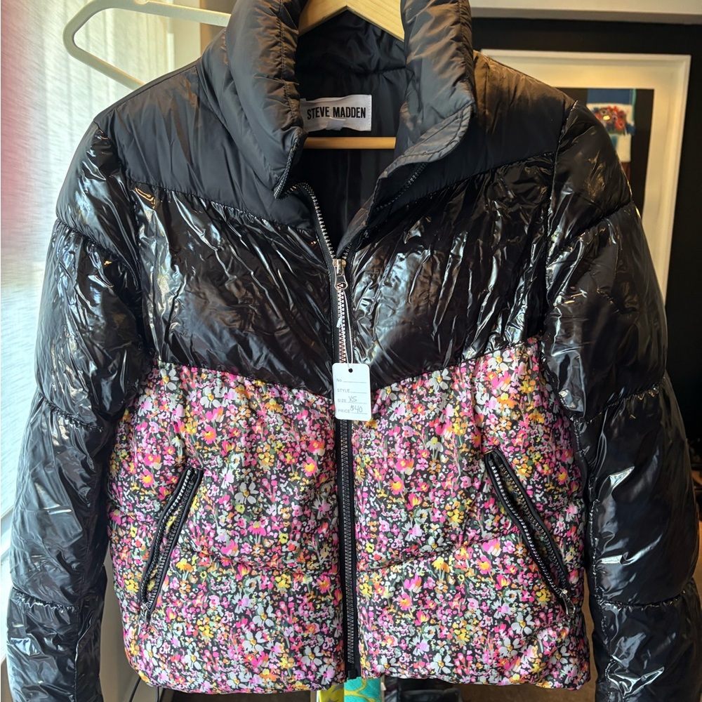 Steve Madden Puffer Jacket - Black and Floral